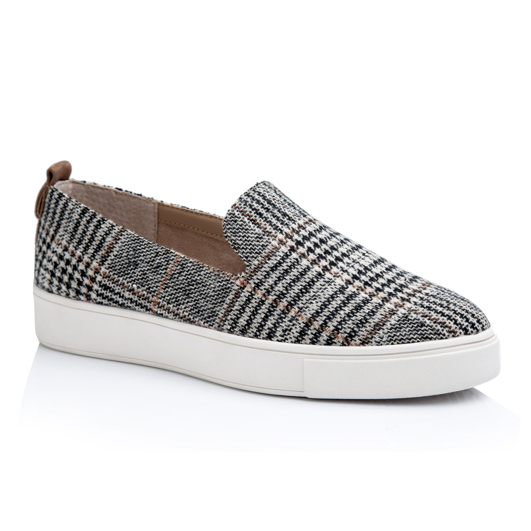 Fay Slip On Sneaker Me Too Shoes