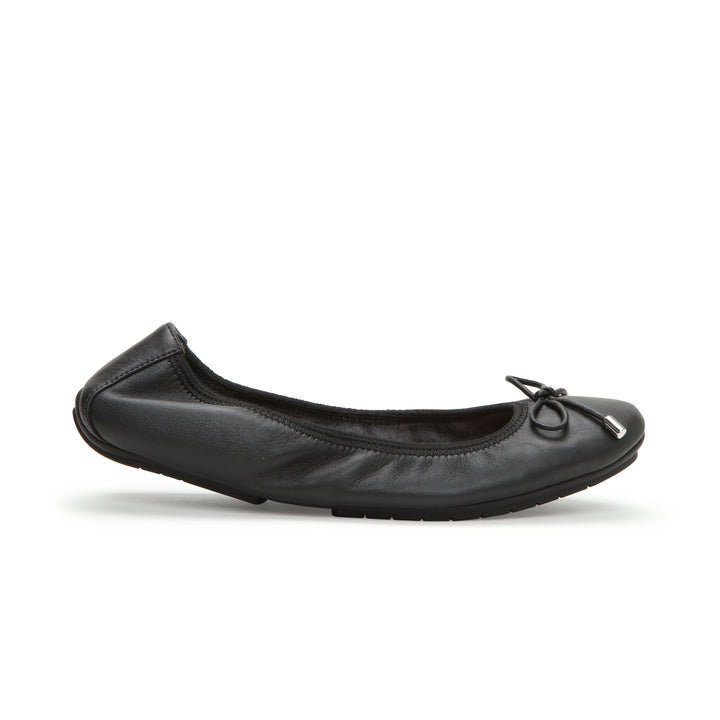 Me too halle ballet flat leopard clearance